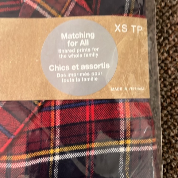 Gap Body classic flannel pjs - Picture 5 of 6